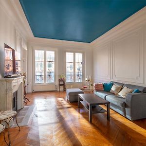 Nice 2-Bedroom Apartment Located Porte Maillot, Paris 17, By Easyflat Exterior photo