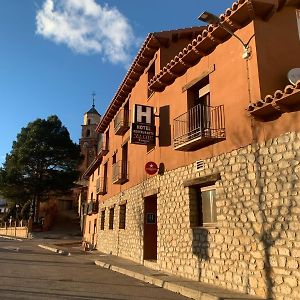 Hotel El Cid Torres de Albarracin Exterior photo