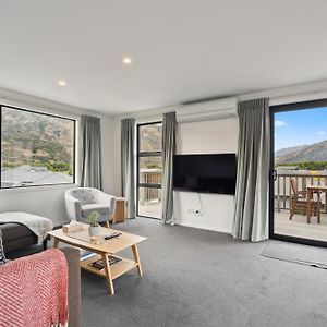 Modern Apartment With Coronet & Remarkables Views Queenstown Exterior photo