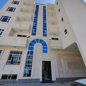 Albaker Apartment Kuwait City Exterior photo