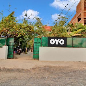 Oyo Flagship Hotel Green Farm Nagpur Exterior photo