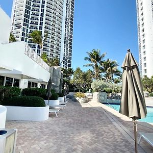 21St Floor Luxury Suite At Trump Int Resort Miami Beach Exterior photo