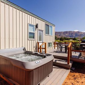 Jasper Tiny Home With Private Hottub Apple Valley Exterior photo