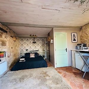 Chambre D'Hote Avec Sauna & Jacuzzi Les Leves-et-Thoumeyragues Exterior photo
