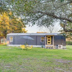 Private Schulenburg Cabin Near Winery! Villa Exterior photo