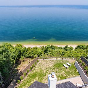 Coastal Retreat: Waterfront, Deck, Awesome Views Villa Wading River Exterior photo