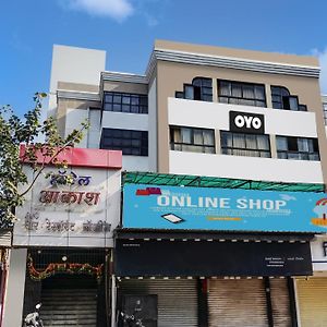 Oyo Hotel Akash Lodge Latur Exterior photo