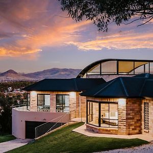 'Tyalla Lodge' Unique Luxe Design In The Mountains Mudgee Exterior photo