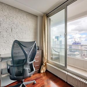 Studio Avec Vue Panoramique Sur Paris Et Environs Apartment Puteaux Exterior photo