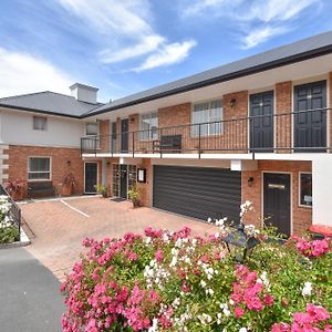 Alexis Motor Lodge Dunedin Exterior photo