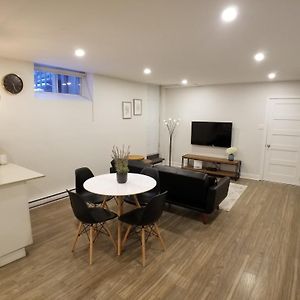 Modern And Spacious 2 Bedroom In Montreal Exterior photo