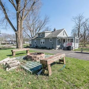 Fonda Lake Bungalow Brighton Exterior photo