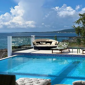 Oceanview Lux Villa + Infinity Pool, Chef & Butler Sandy Ground Exterior photo