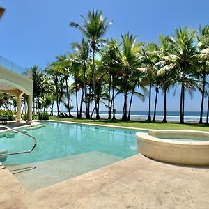 Luxury Villa On The Beach - Hermosa Palms 10A Jaco Exterior photo
