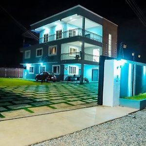 Ayan Villas Accra Exterior photo