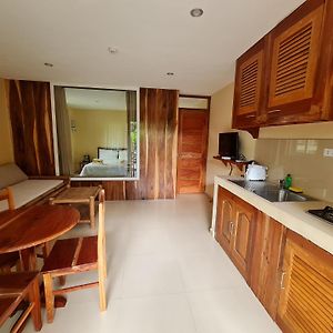 Amor Deluxe Suite With Swimming Pool Access - Hidden Paradise Boracay Island Exterior photo