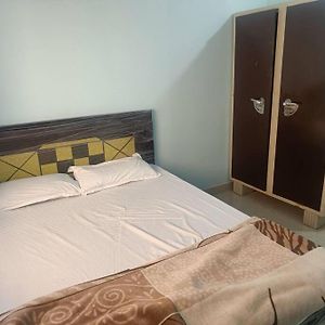 Fully Furnished 2Bhk Flat Apartment Hyderabad Exterior photo