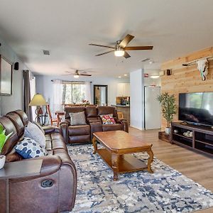 Spacious Home With Deck 7 Mi To Woodland Lake Park Pinetop-Lakeside Exterior photo