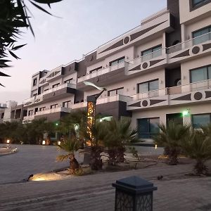 Al Salam Resort Al Khiran Exterior photo