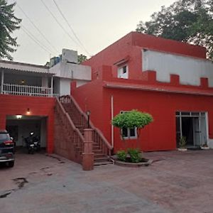 Prince Tourist Lodge,Fatehpur Sikri Exterior photo