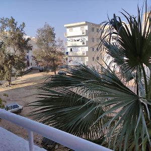 Spacious 3 Room Apartment Prime Location On 2Nd Floor With Proximity To All Amenities Sfax Exterior photo