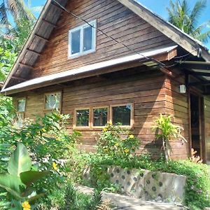 Bird Friendly Inn Bayawan Exterior photo