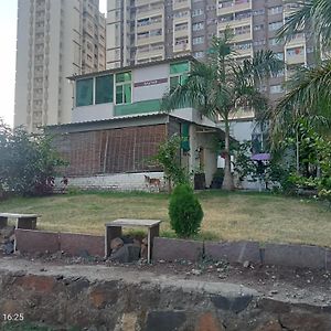 Duplex Jhopdi In Pune Exterior photo