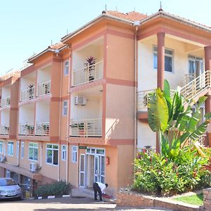 Jevine Hotel Kampala Exterior photo