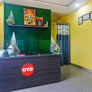 Oyo Flagship Hotel Mh31 Nagpur Exterior photo