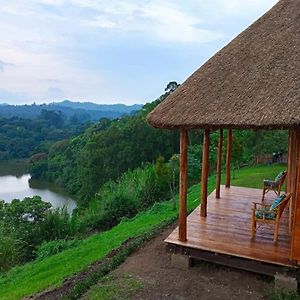 Mwamba Kelele Lodge Fort Portal Exterior photo