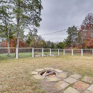 Dog-Friendly Midlothian Home With Yard, Fire Pit! Exterior photo