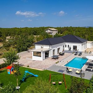 New! Villa Lukas With 44M2 Pool In Makarska Hinterland Gornji Vinjani Exterior photo