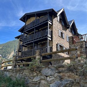 Cases De Canillo-Casa Sant Joan De Caselles Exterior photo