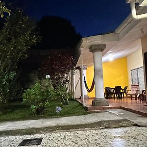 Casa De Campo En Salcoatitan Villa Exterior photo