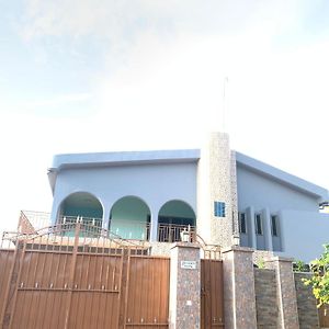 Grace Villa Agbogba Exterior photo