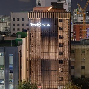 Two H Hotel Busan Exterior photo