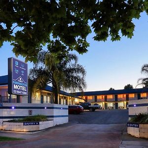 Tumut Farrington Motel Exterior photo