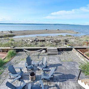 Coastal Pnw Home On Swimmable Beach With Hot Tub! Stanwood Exterior photo