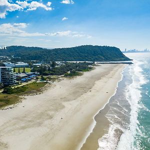 Surfside Court - Hosted By Burleigh Letting Apartment Gold Coast Exterior photo