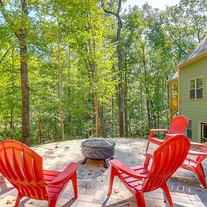 Pet-Friendly Ellijay Cabin With Deck And Fire Pit Villa Exterior photo