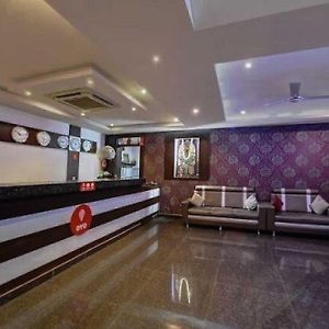 Collection O Hotel Samanvi International Belur  Exterior photo