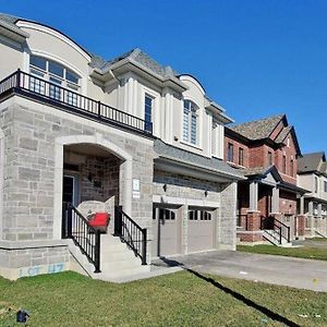 Globalstay. 4-Bedroom Detached House Near Lake Simcoe Georgina Exterior photo