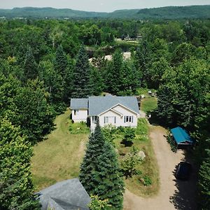 Le Chalet Jaune Sur La Mastigouche Mandeville Exterior photo