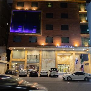 Carawan Hotel Jeddah Exterior photo