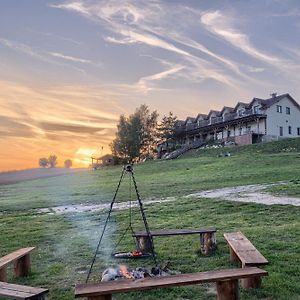 Azyl Widoki Hotel Wielkie Lezno Exterior photo