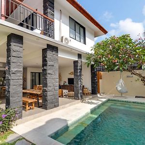 Spacious And Modern 3 Bedroom Villa To Relax And Unwind In Seminyak Exterior photo