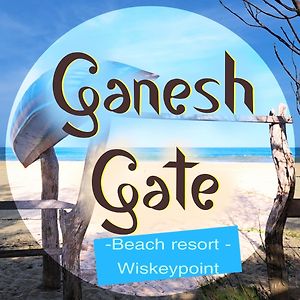 Ganesh Gate Hotel Pottuvil Exterior photo