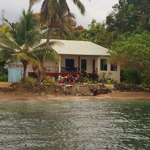Santo Seaside Villas Luganville Exterior photo