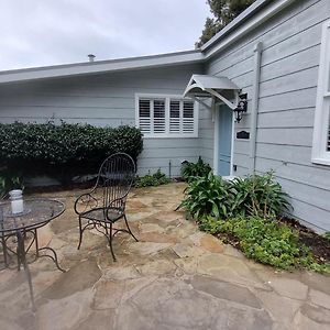 Peppercorn Cottage At Treetops Red Hill Exterior photo