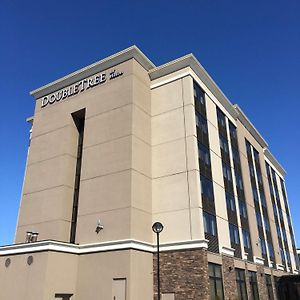 Doubletree By Hilton Kitchener Hotel Exterior photo